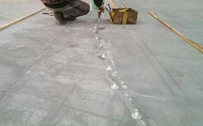 确保左贡左贡环氧地坪工程质量必须严格把控三个环节