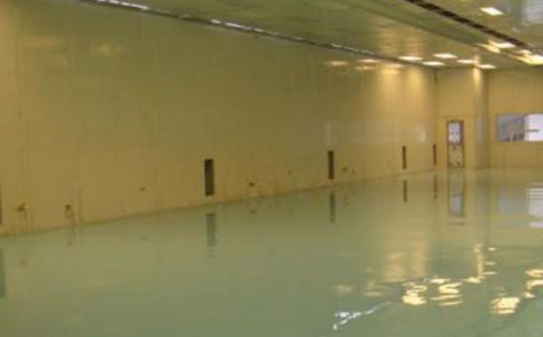 左贡自流平环氧地坪中涂